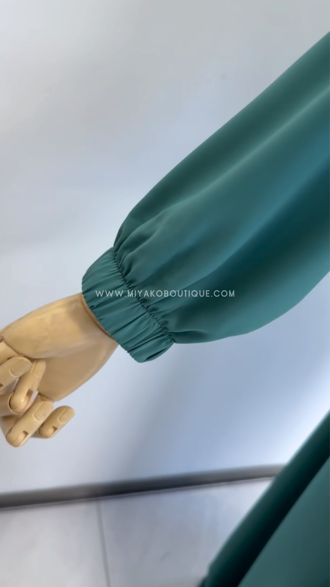 Persian Green | Front Pockets Tall Abaya